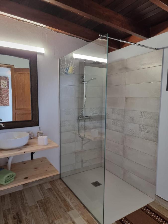 Alunita & Pirita, Habitacion Con Jardin, Terraza Y Wifi En Zona Tranquila Y Centrica Насарет Экстерьер фото